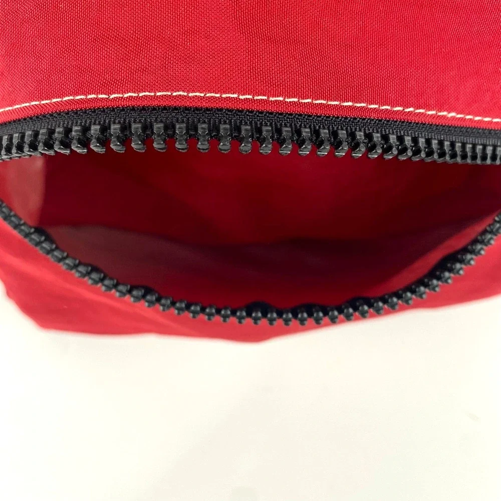 Gap Nylon Backpack Satchel Red & Black Large EUC Big Zip Shoulder Bag School Bag